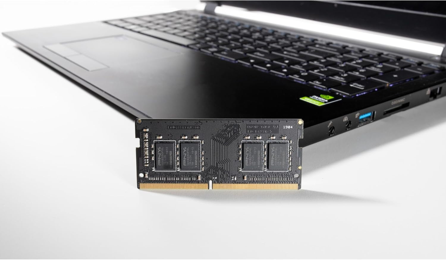 Performance 16GB DDR4 DRAM 2666Mhz (PC4-21300) CL19 (Compatible with 2400Mhz or 2133Mhz) 1.2V Notebook/Laptop (SODIMM) Computer Memory RAM – MN16GSD42666